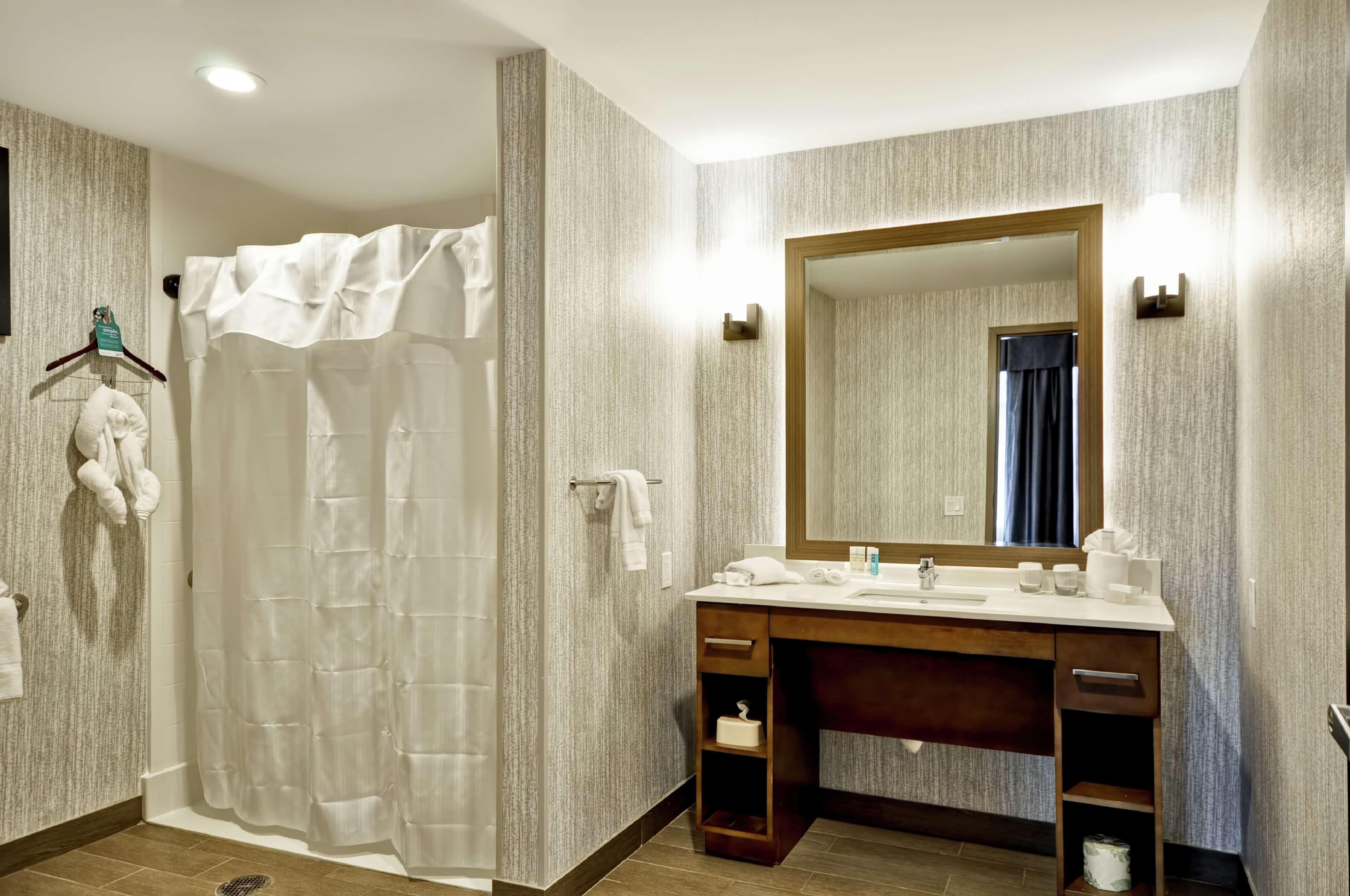 Homewood Suites By Hilton Cincinnati/Уэст-Честер Экстерьер фото