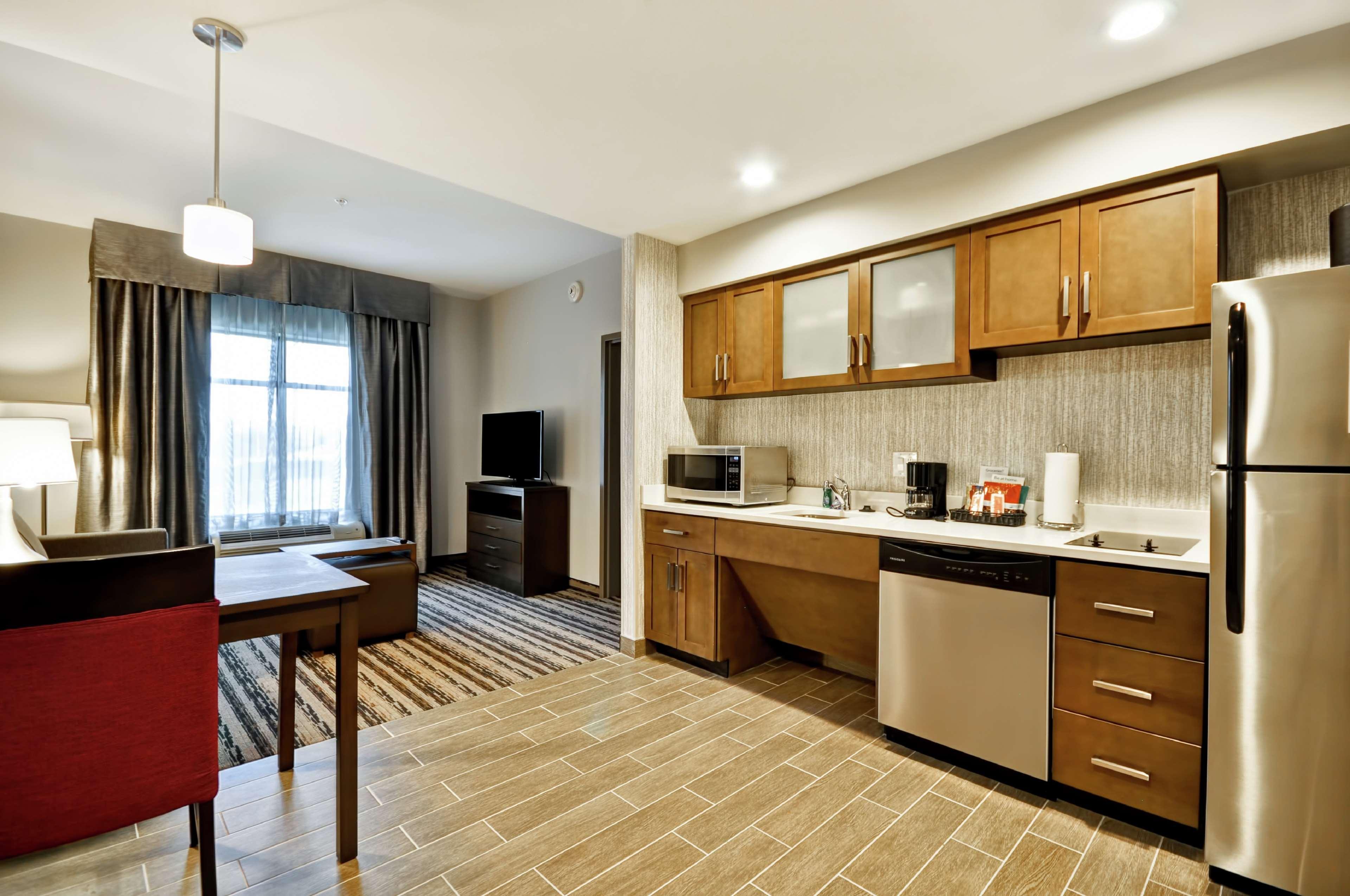Homewood Suites By Hilton Cincinnati/Уэст-Честер Экстерьер фото