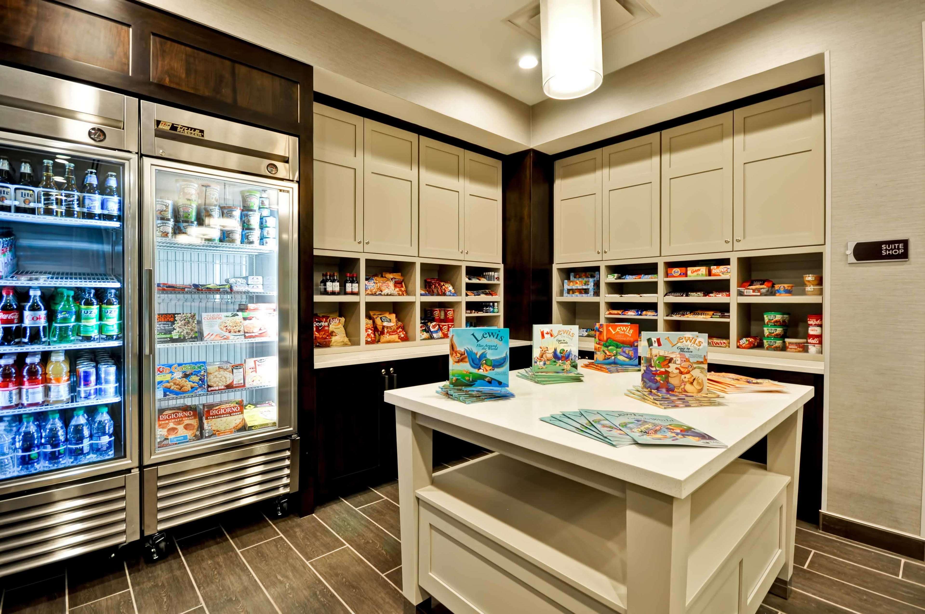Homewood Suites By Hilton Cincinnati/Уэст-Честер Экстерьер фото