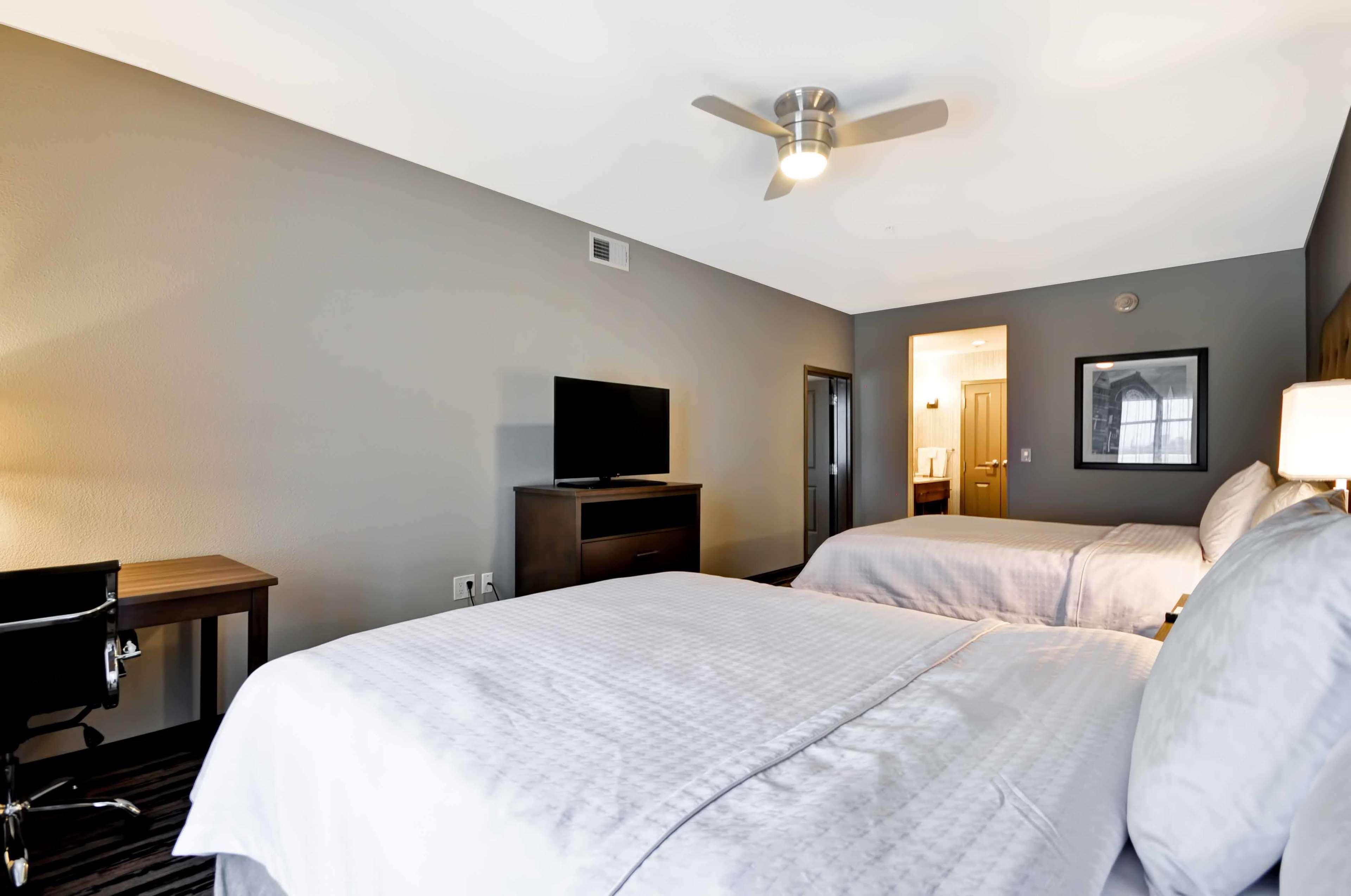 Homewood Suites By Hilton Cincinnati/Уэст-Честер Экстерьер фото
