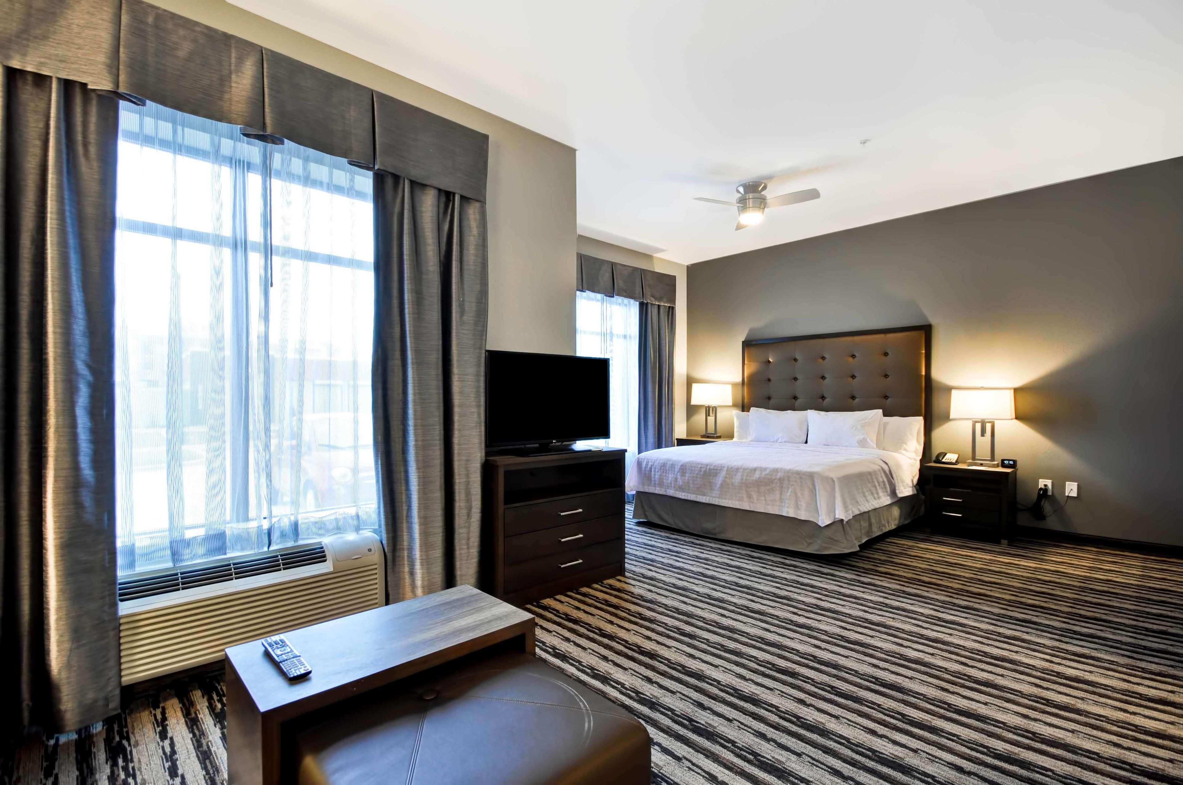 Homewood Suites By Hilton Cincinnati/Уэст-Честер Экстерьер фото