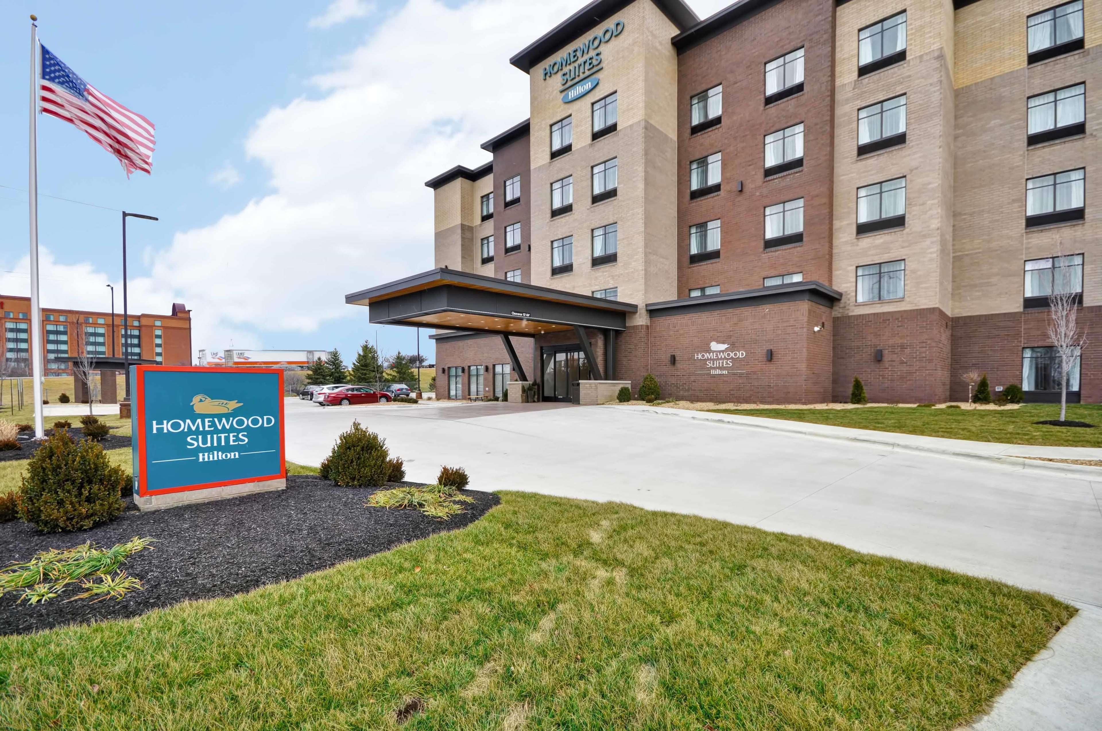 Homewood Suites By Hilton Cincinnati/Уэст-Честер Экстерьер фото