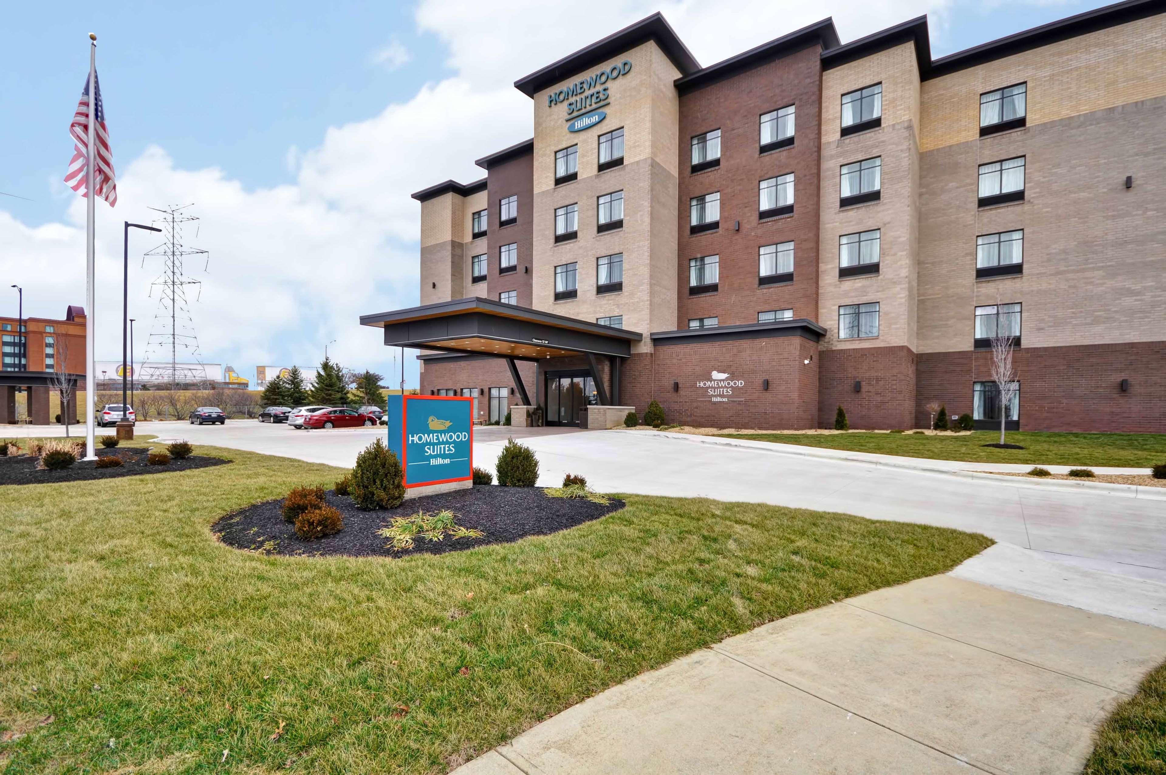 Homewood Suites By Hilton Cincinnati/Уэст-Честер Экстерьер фото