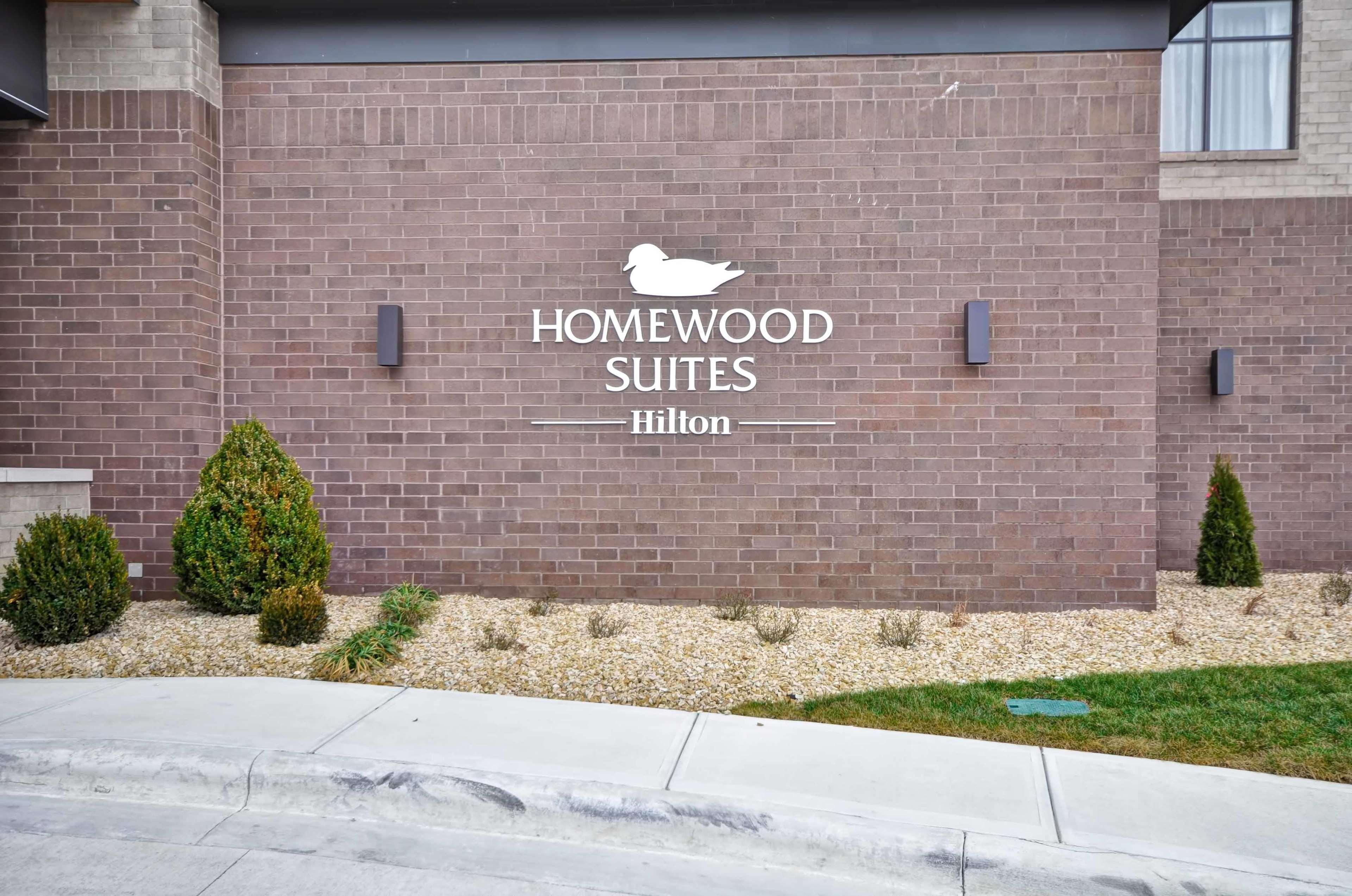 Homewood Suites By Hilton Cincinnati/Уэст-Честер Экстерьер фото