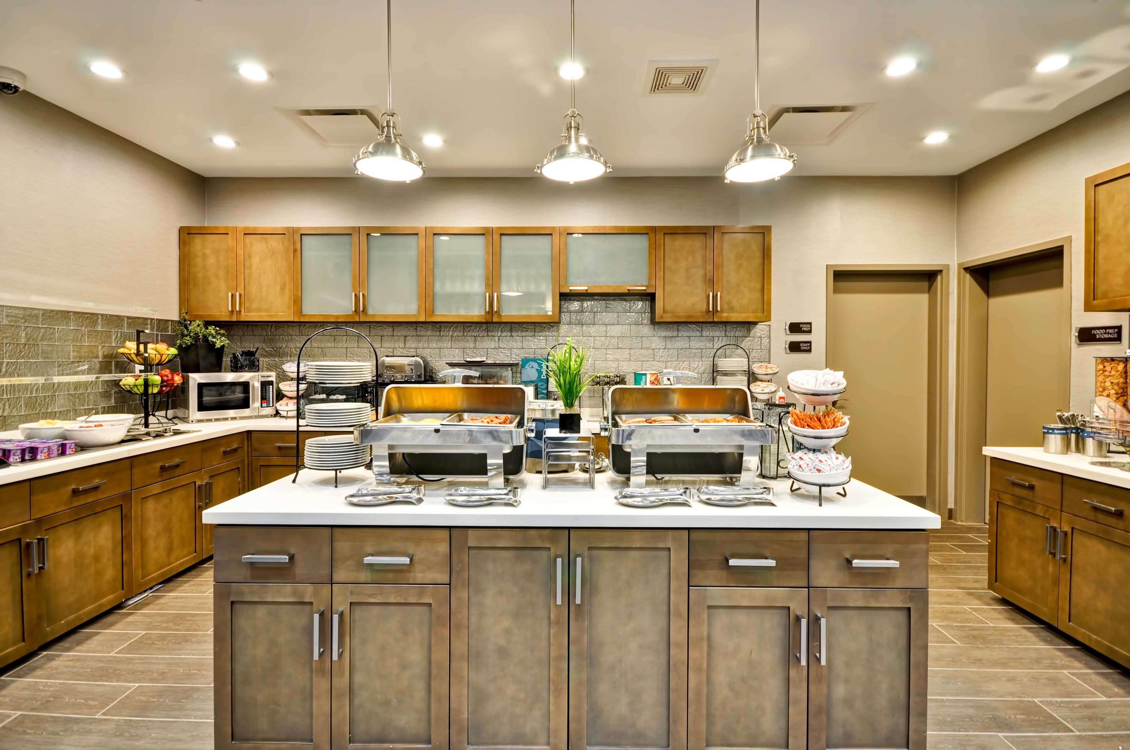 Homewood Suites By Hilton Cincinnati/Уэст-Честер Экстерьер фото